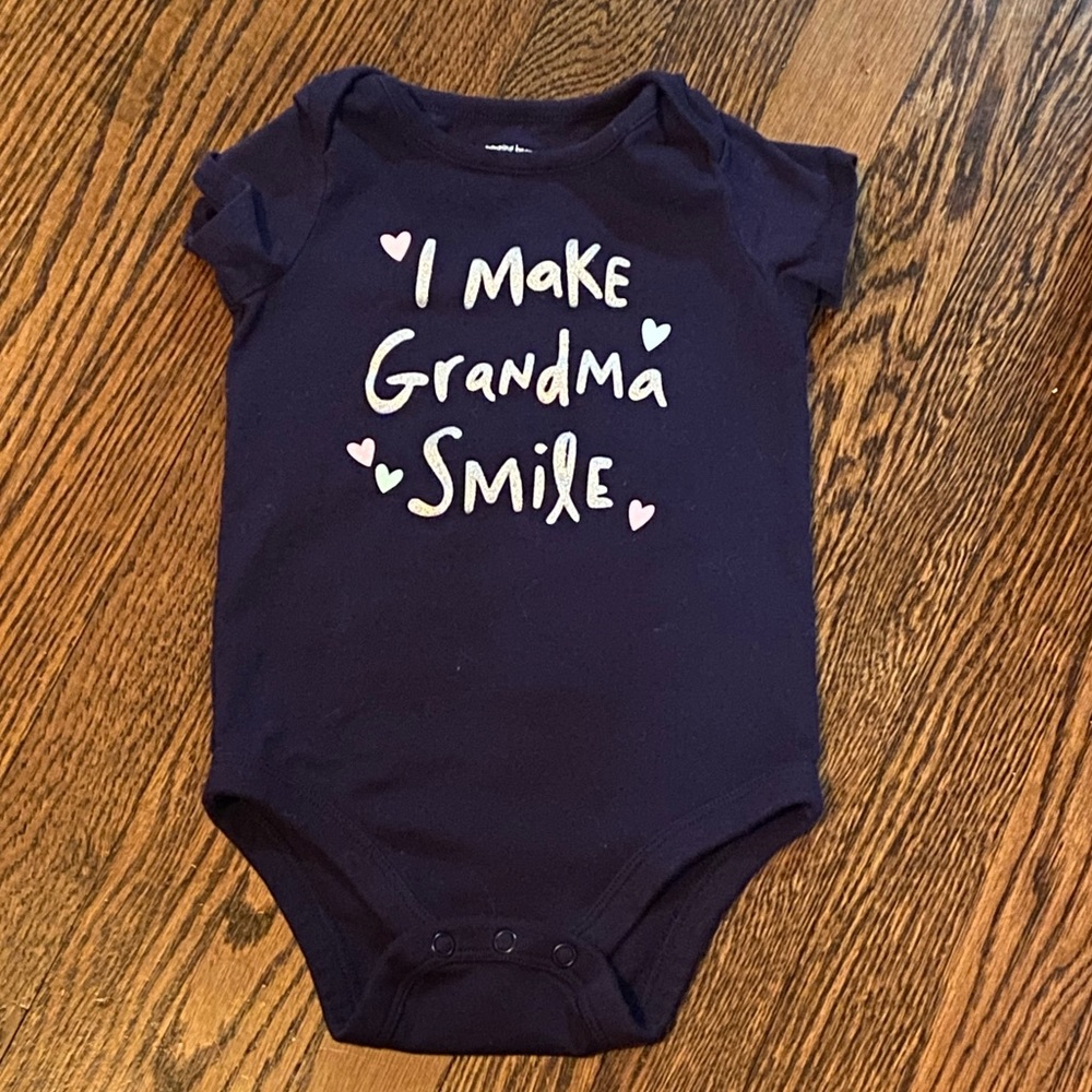 I make Grandma Smile Baby Onesie, 12mos